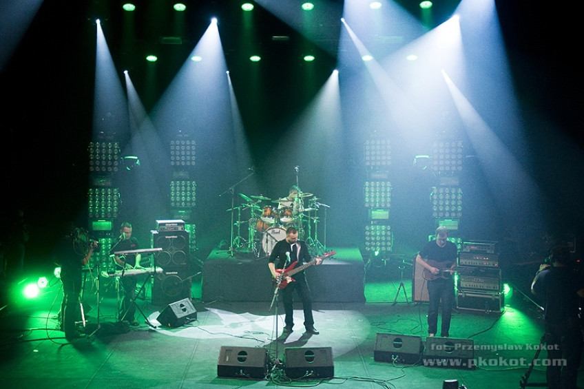 W oczekiwaniu na pierwsze koncertowe DVD zespołu Osada Vida..