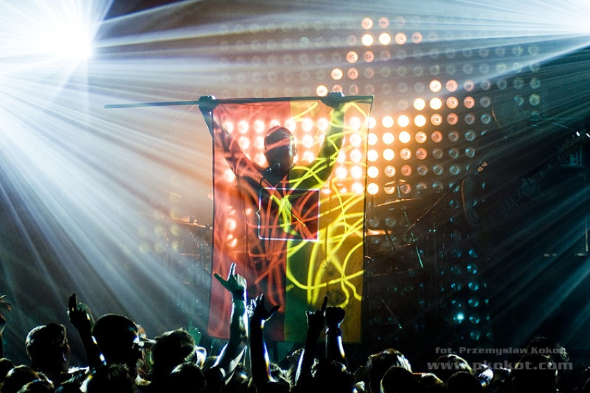 Drugi solowy album Piotra Roguckiego